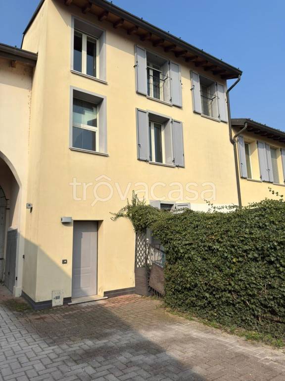 casa indipendente in vendita a Cremona in zona Maristella