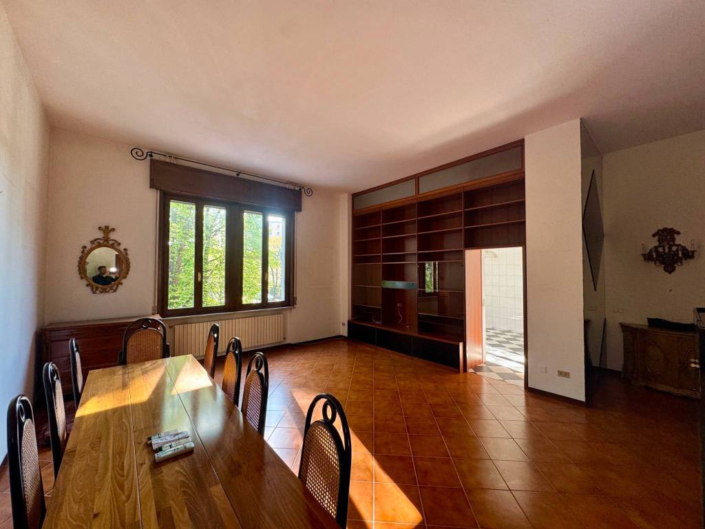 appartamento in vendita a Cremona in zona Piazza Castello