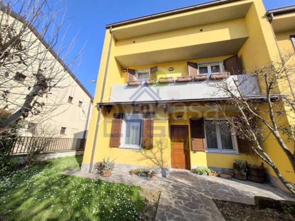 casa indipendente in vendita a Cremona in zona San Felice