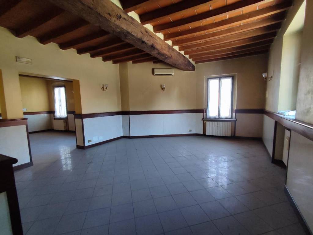 intera palazzina in vendita a Cremona