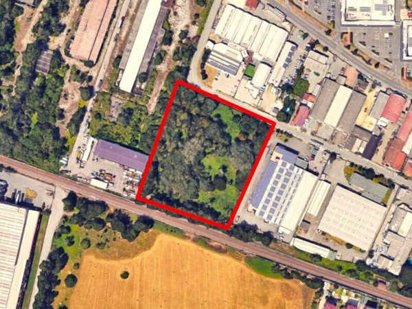 terreno edificabile in vendita a Cremona in zona Cremona Centro