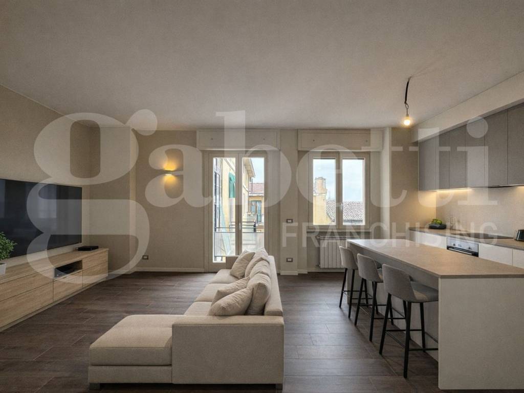 appartamento in vendita a Cremona in zona Piazza Castello