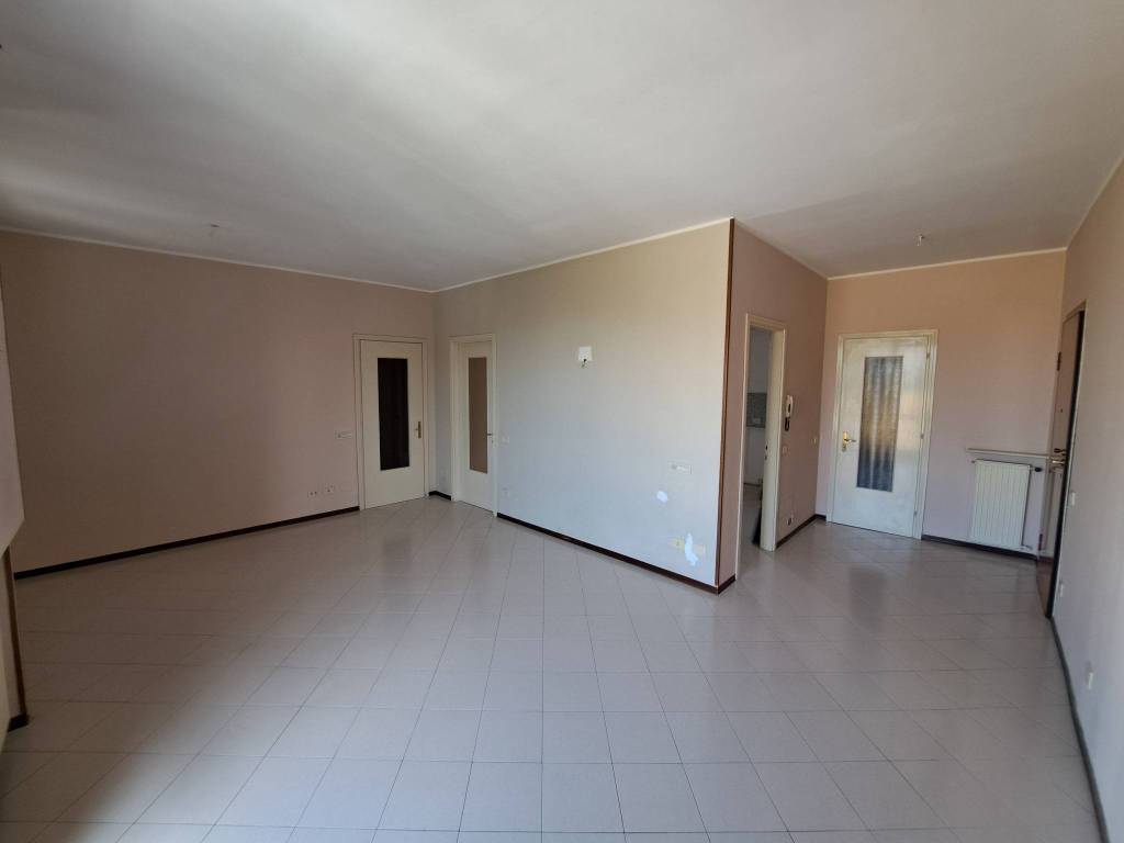 appartamento in vendita a Cremona in zona Bagnara