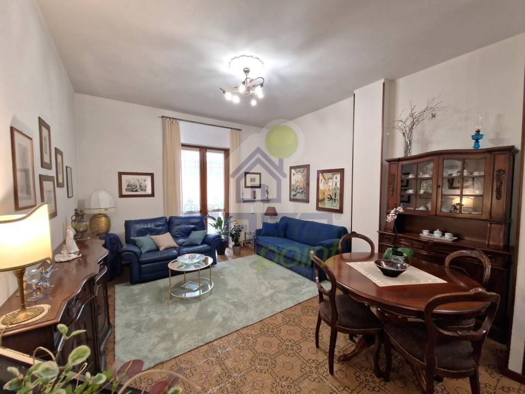 appartamento in vendita a Cremona in zona Viale Po
