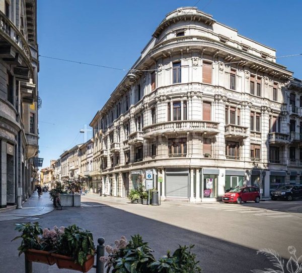 appartamento in vendita a Cremona in zona Cremona Centro