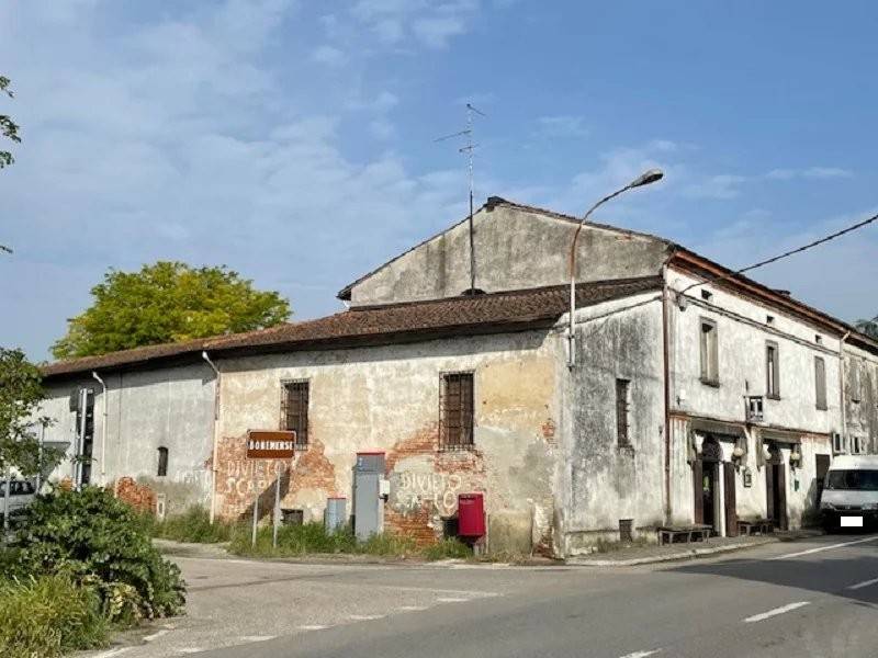 appartamento in vendita a Cremona in zona Battaglione