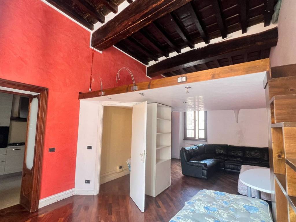 appartamento in vendita a Cremona in zona Piazza Castello