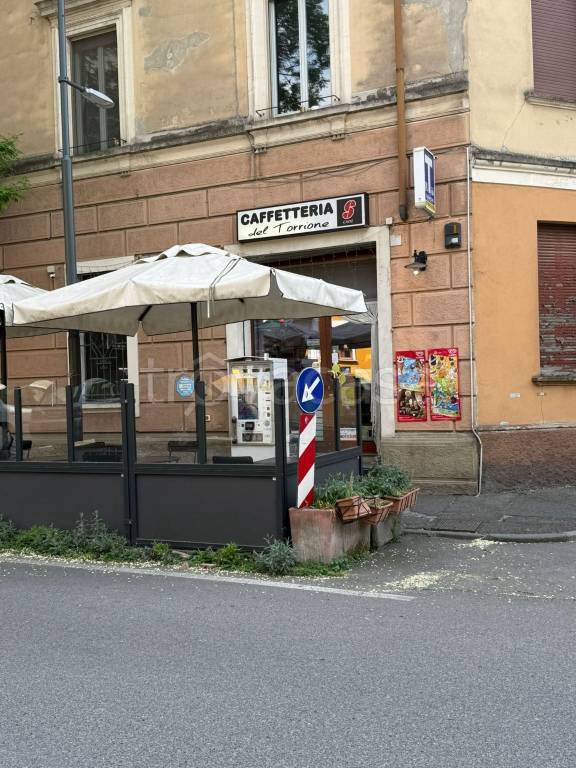 negozio in vendita a Cremona in zona Piazza Castello