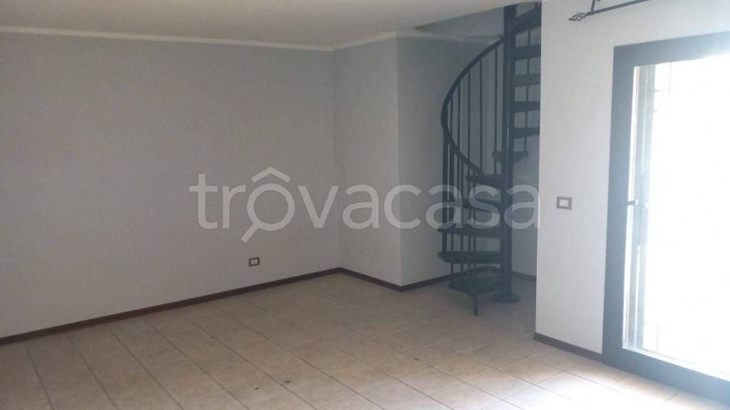 appartamento in vendita a Cremona in zona Via Giuseppina