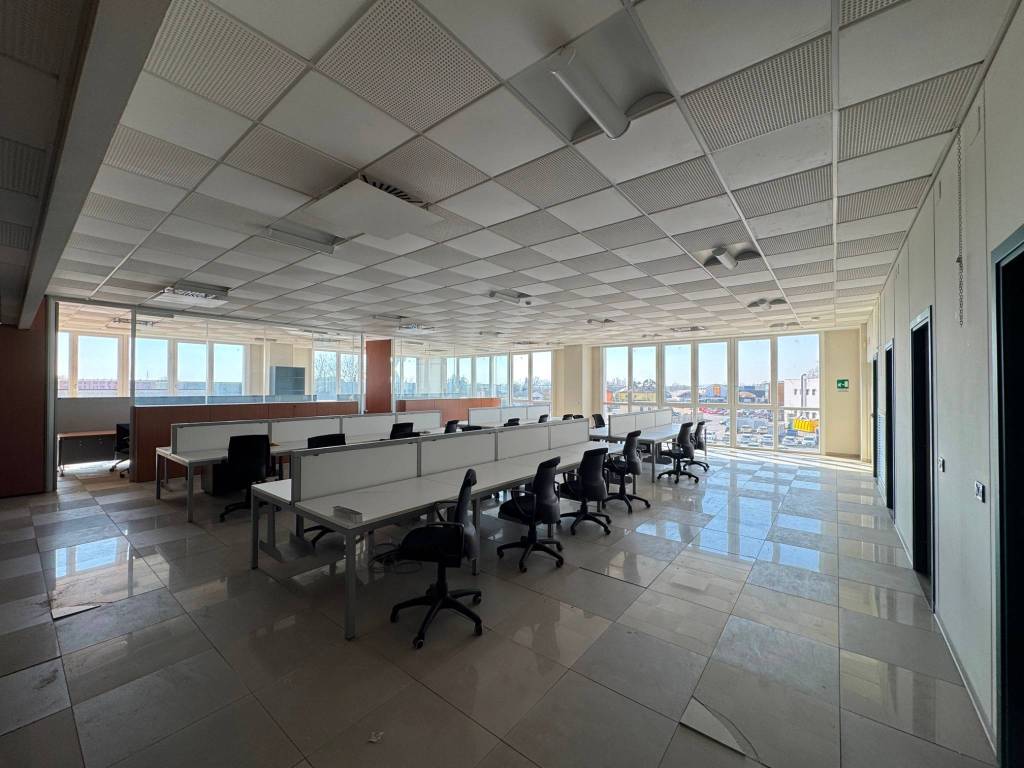 ufficio in vendita a Cremona in zona San Savino