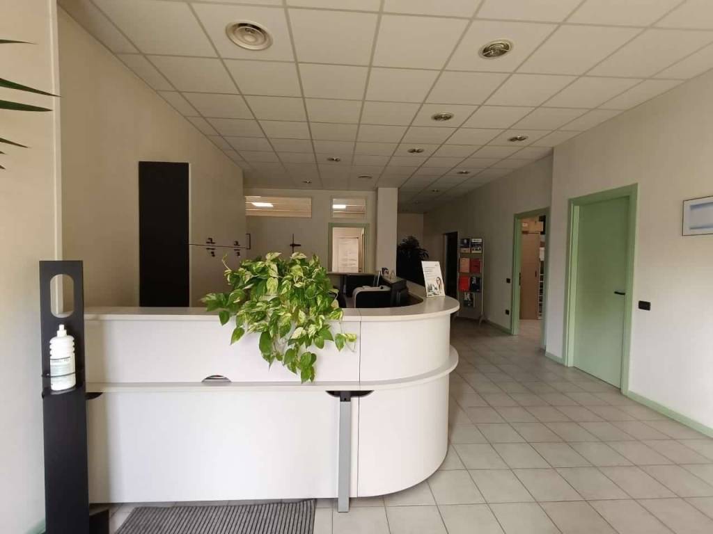 ufficio in vendita a Cremona in zona Via Mantova