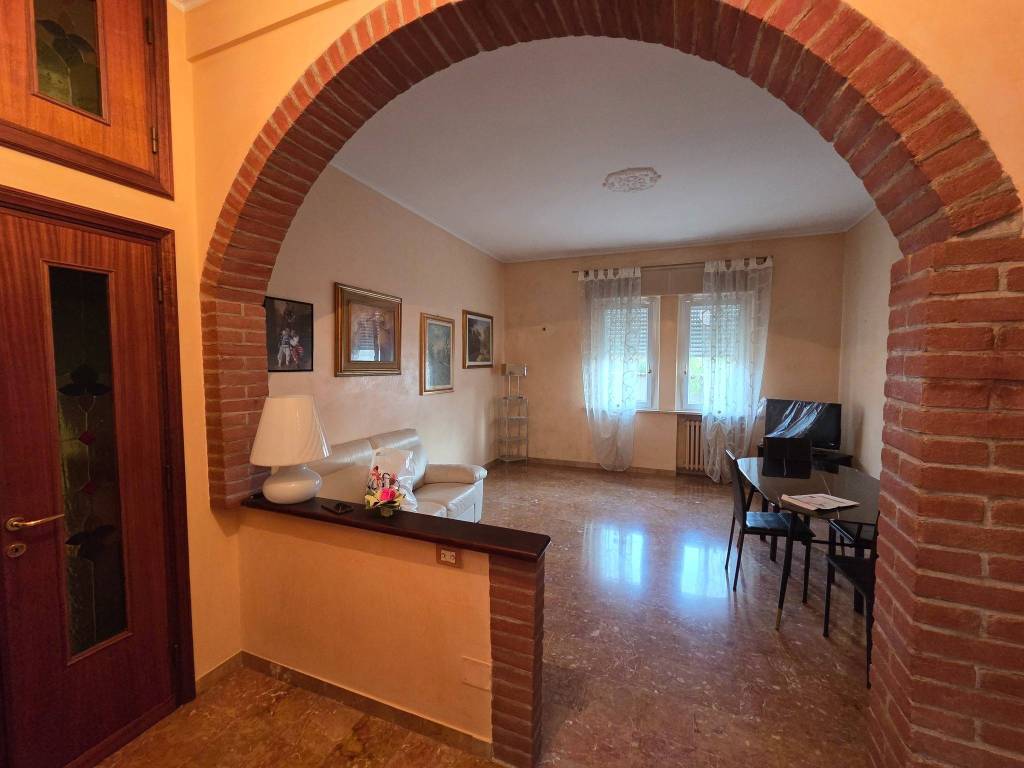 appartamento in vendita a Cremona in zona Piazza IV Novembre