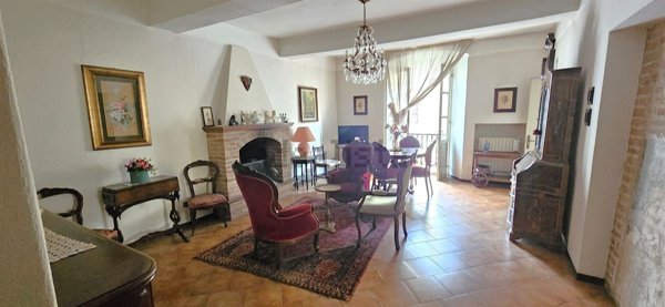 appartamento in vendita a Cremona in zona Corso Garibaldi