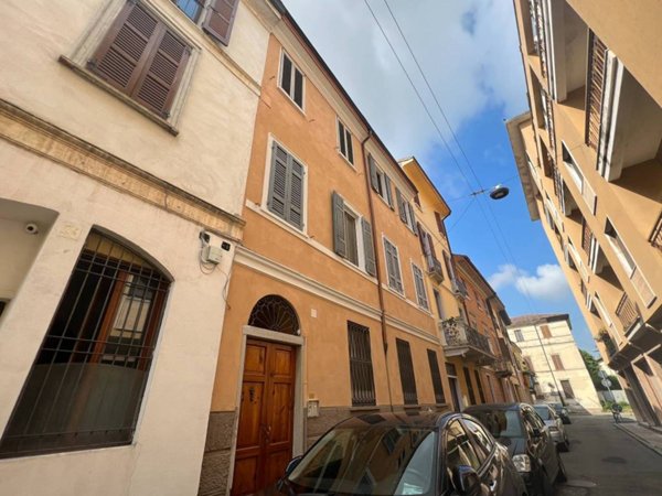 appartamento in vendita a Cremona in zona Piazza Castello