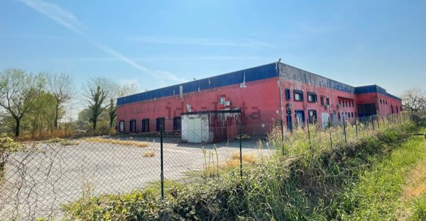 appartamento in vendita a Cremona in zona Picenengo