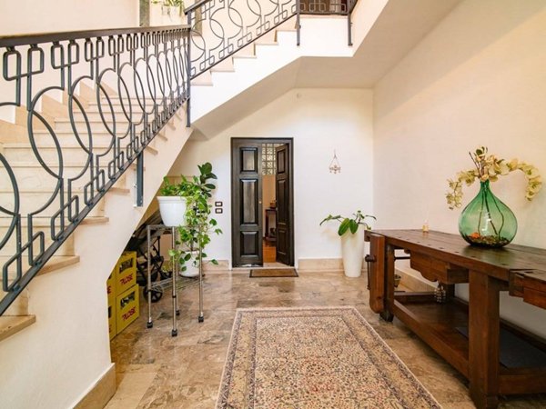 casa indipendente in vendita a Cremona in zona Viale Po