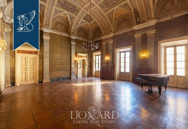 casa indipendente in vendita a Cremona in zona Corso Garibaldi
