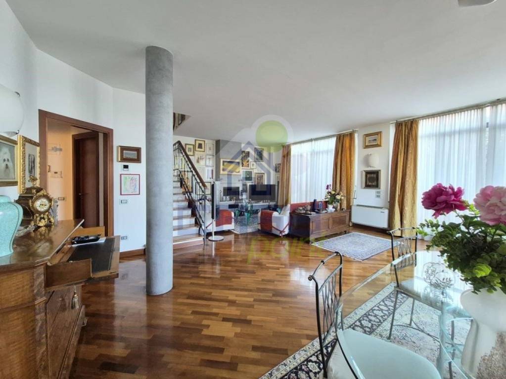 casa indipendente in vendita a Cremona in zona Via Giuseppina