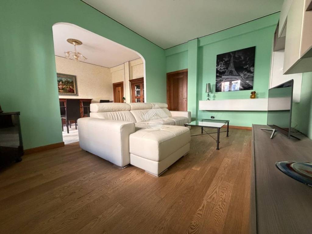 appartamento in vendita a Cremona in zona Piazza Castello