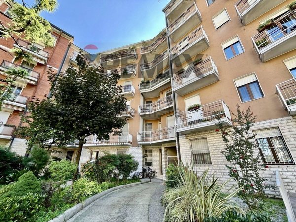 appartamento in vendita a Cremona in zona Piazza Libertà