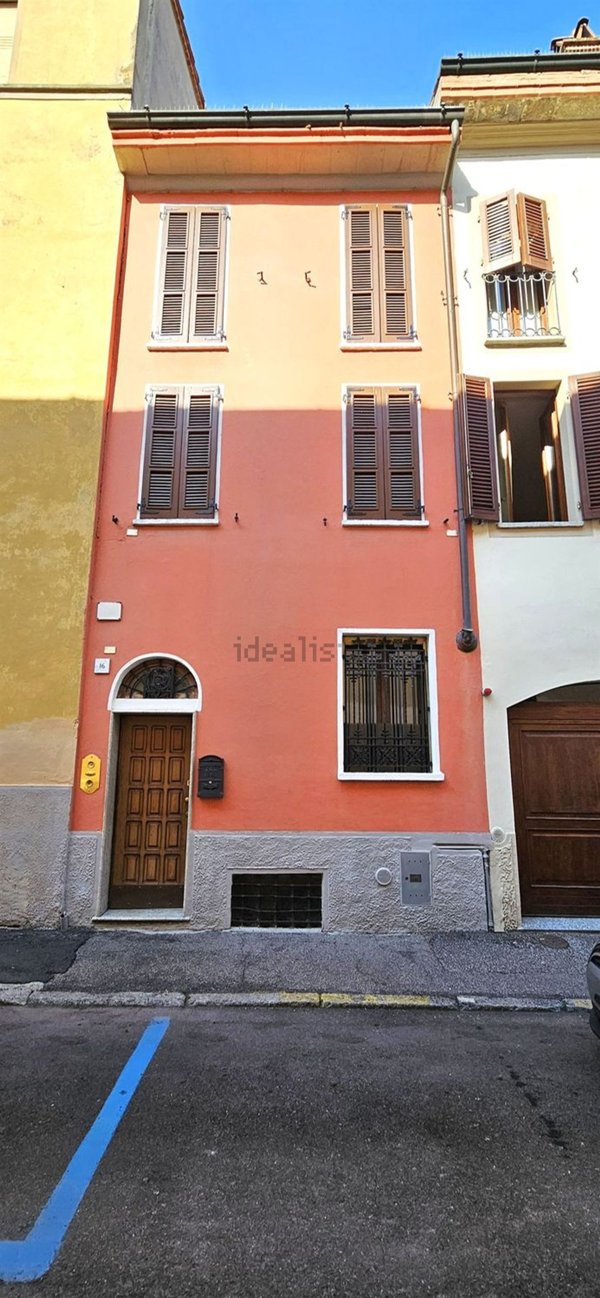 casa indipendente in vendita a Cremona in zona Cremona Centro