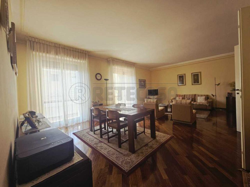 appartamento in vendita a Cremona in zona Cremona Centro