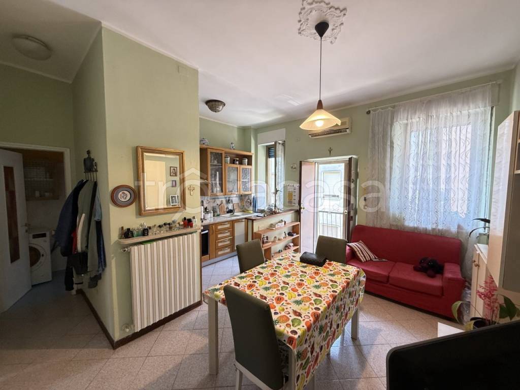 appartamento in vendita a Cremona in zona Piazza Libertà