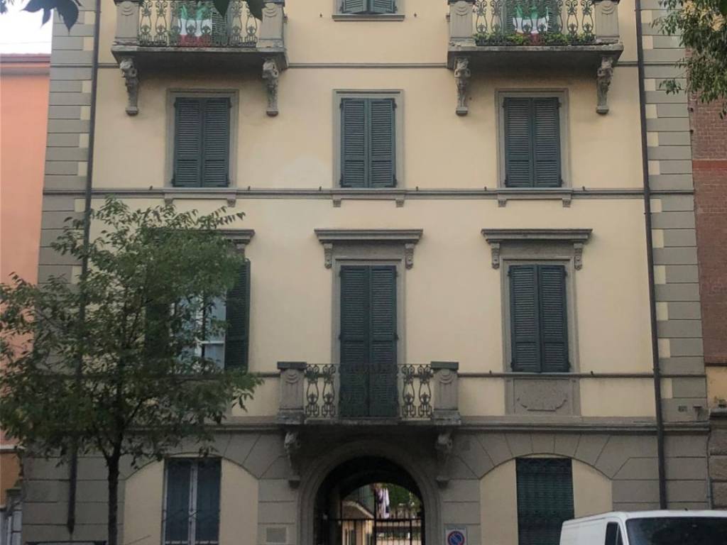 appartamento in vendita a Cremona in zona Piazza Castello