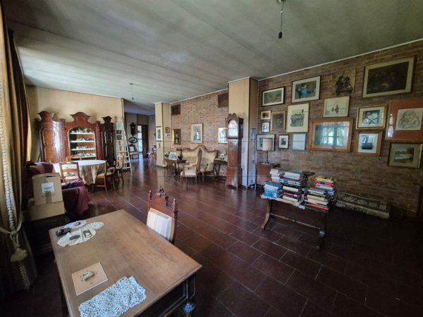 casa indipendente in vendita a Cremona in zona Piazza Risorgimento