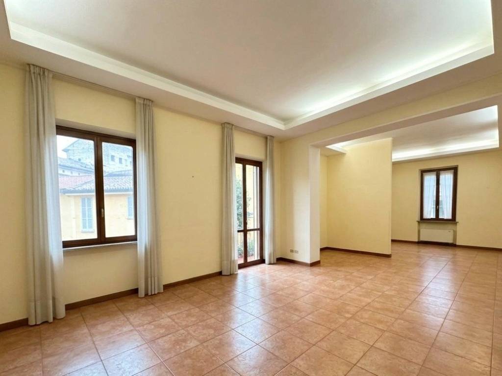 appartamento in vendita a Cremona in zona Piazza Libertà