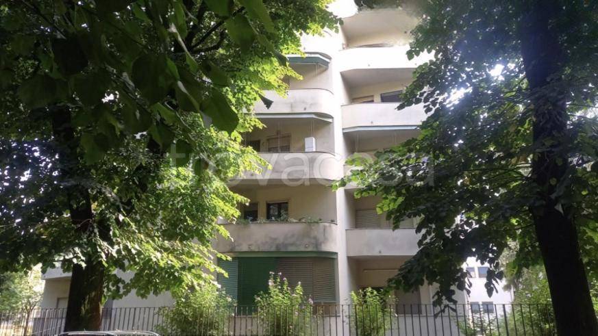 appartamento in vendita a Cremona in zona Viale Po
