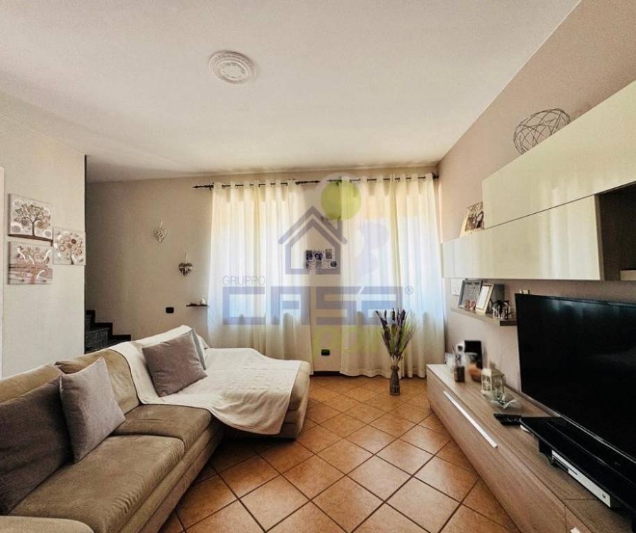 casa indipendente in vendita a Cremona in zona Cavatigozzi