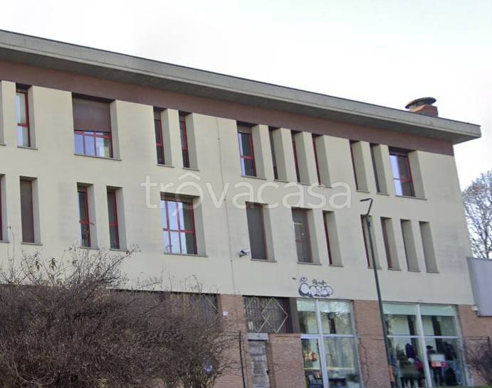 ufficio in vendita a Cremona in zona Viale Po