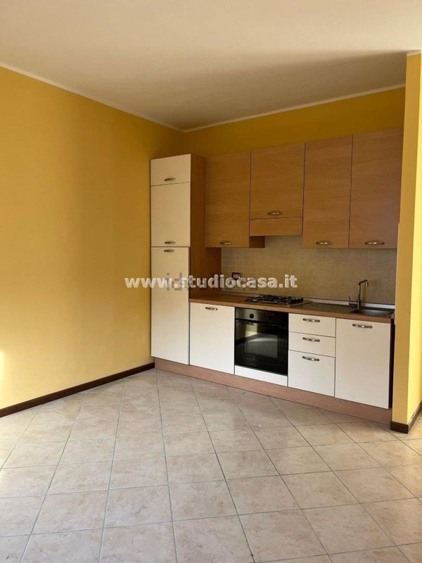 appartamento in vendita a Cremona in zona Piazza Libertà