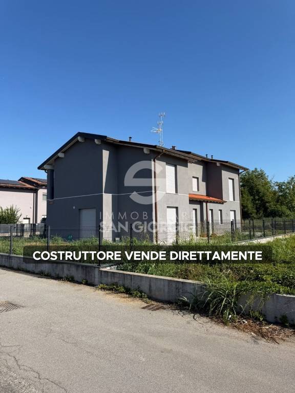 casa indipendente in vendita a Cremona in zona Maristella