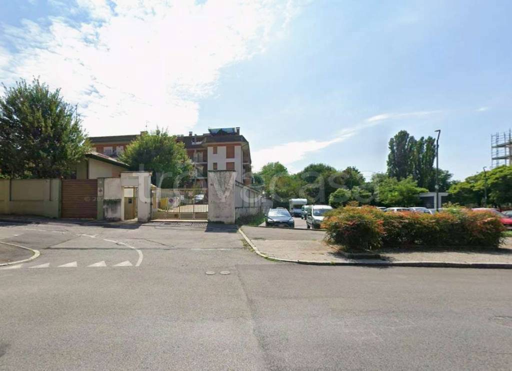 casa indipendente in vendita a Cremona in zona Cremona Centro