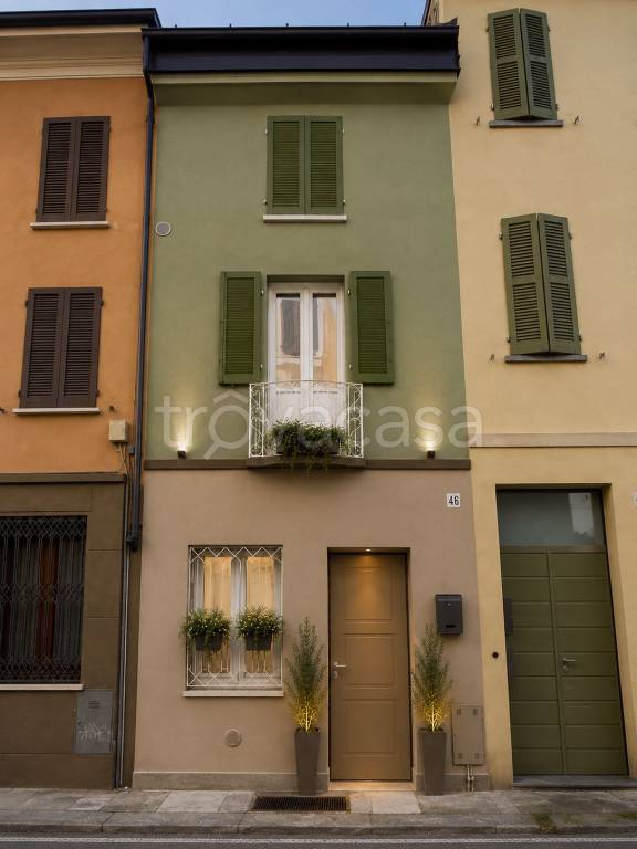 casa indipendente in vendita a Cremona in zona Cremona Centro