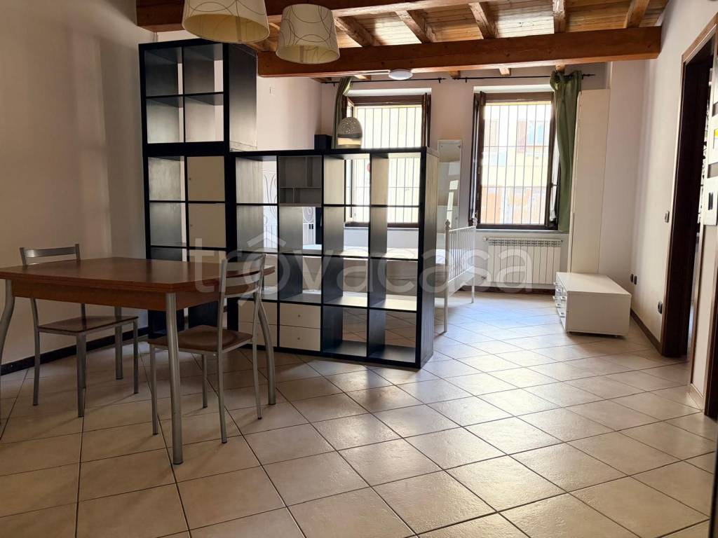 appartamento in vendita a Cremona in zona Viale Po