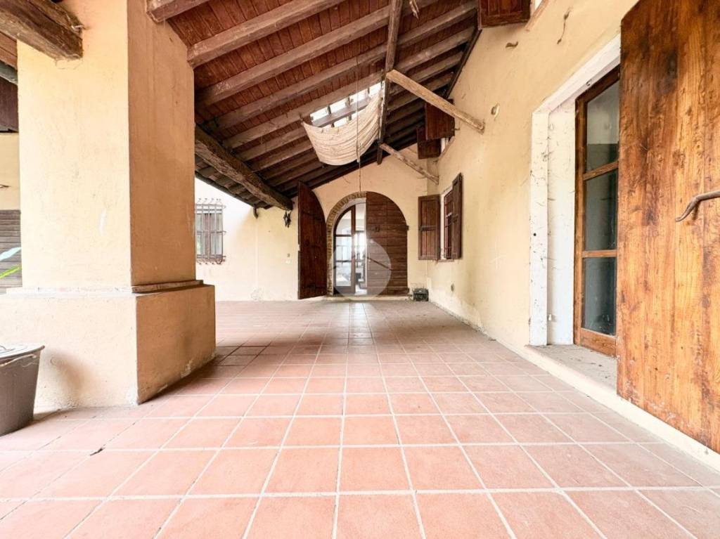 casa indipendente in vendita a Cremona in zona Cavatigozzi
