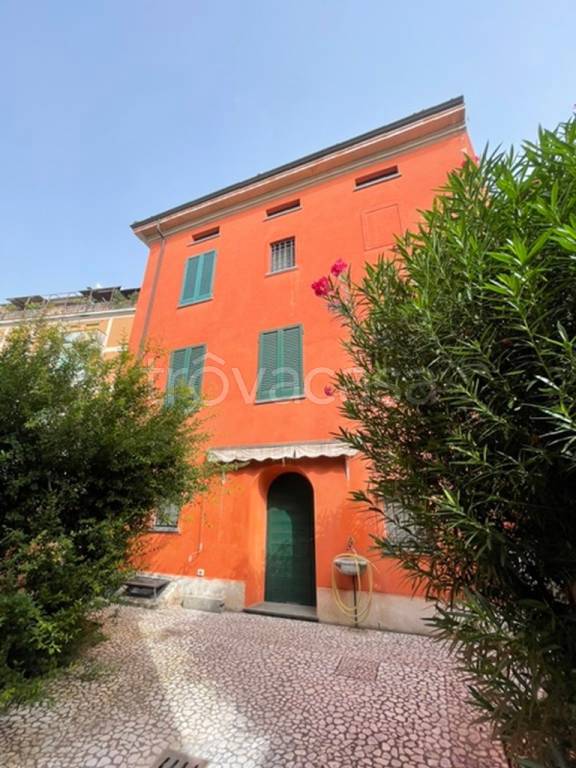 casa indipendente in vendita a Cremona in zona Cremona Centro