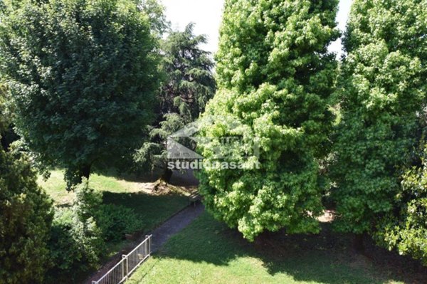 appartamento in vendita a Cremona in zona Piazza Libertà