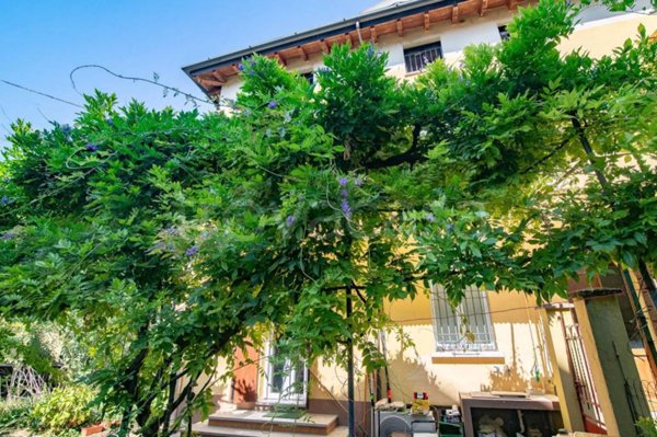 casa indipendente in vendita a Cremona in zona Piazza Castello