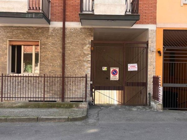 box auto in vendita a Cremona