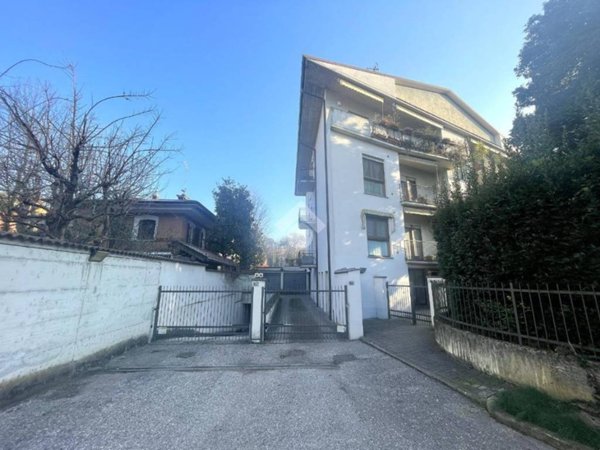 villa in vendita a Cremona in zona Viale Po