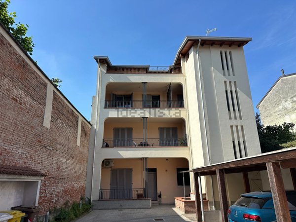 appartamento in vendita a Cremona in zona Piazza Libertà