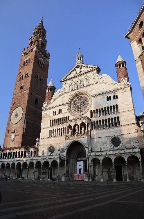 casa indipendente in vendita a Cremona in zona Cremona Centro