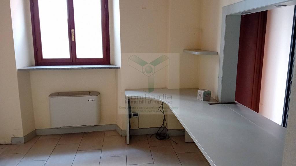 ufficio in vendita a Cremona in zona Cremona Centro