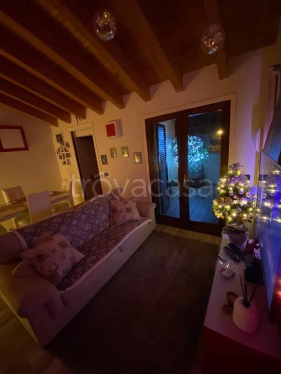 appartamento in vendita a Cremona in zona Via Dante