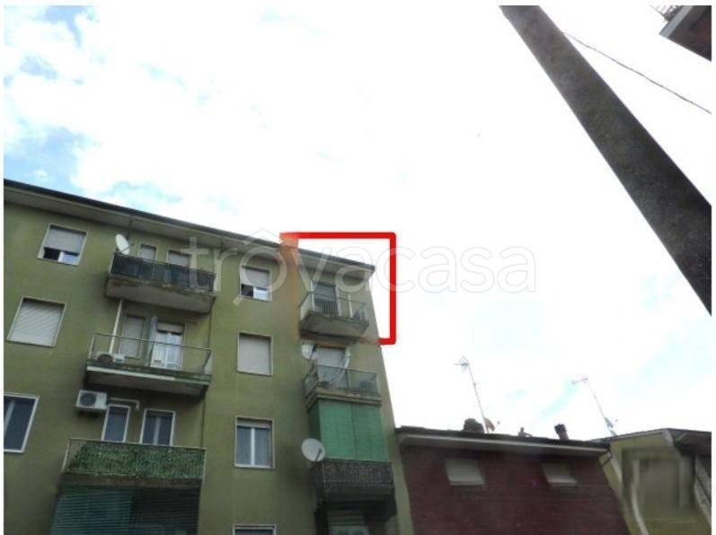 appartamento in vendita a Cremona in zona Via del Giordano