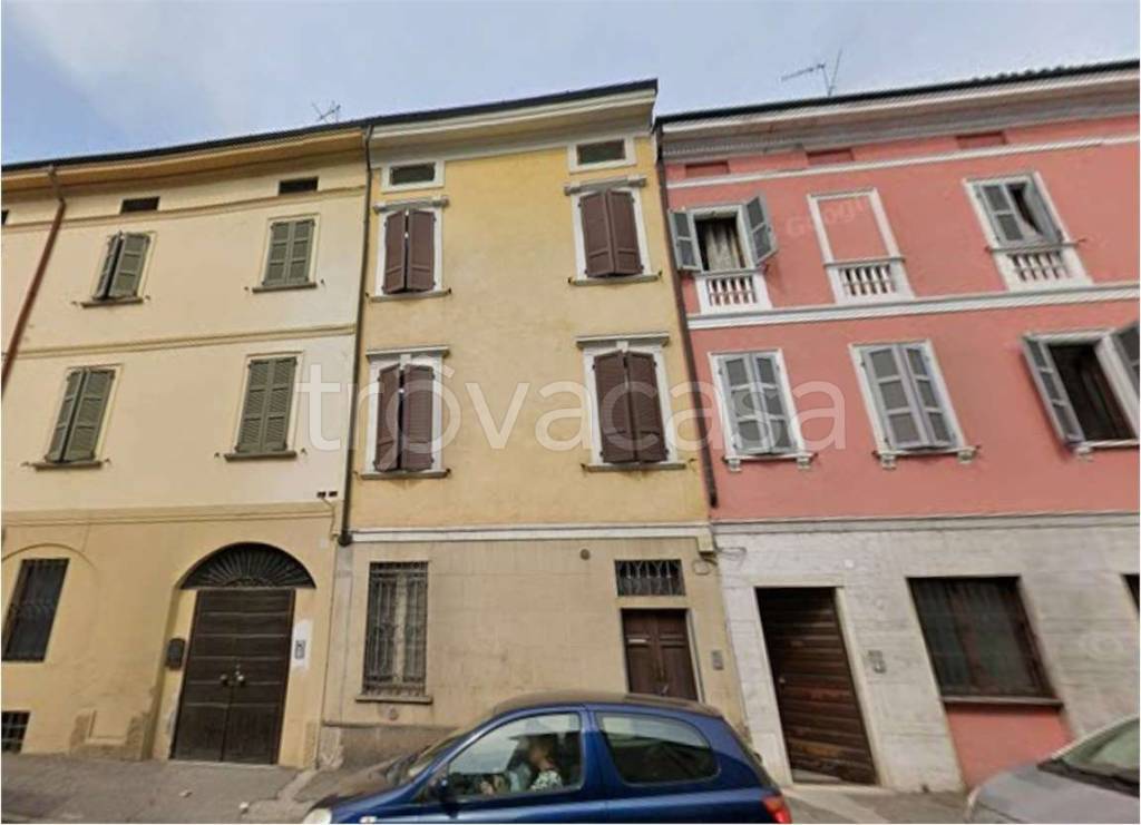 appartamento in vendita a Cremona in zona Via del Giordano